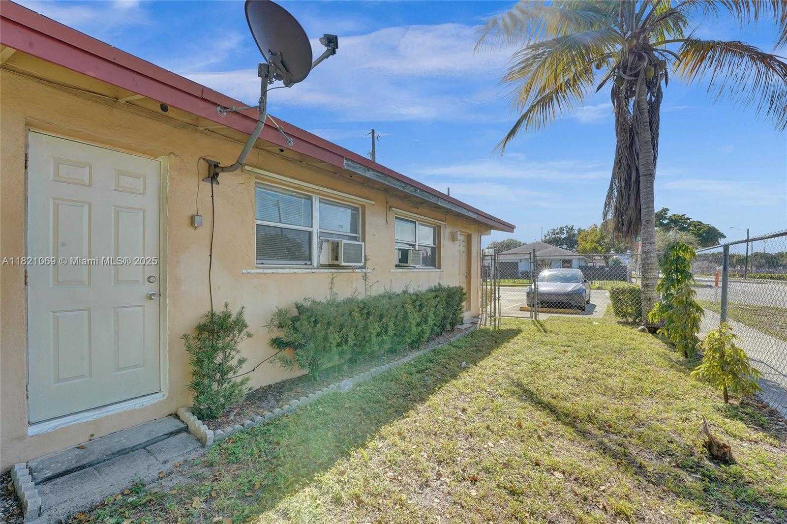 Small Image of 5797 FLAGLER ST #2, Hollywood Number 16