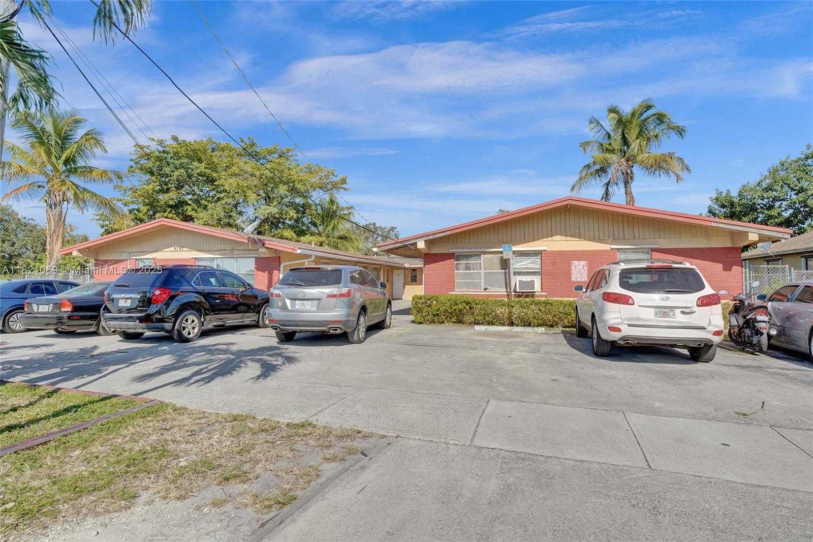 Small Image of 5797 FLAGLER ST #2, Hollywood Number 26