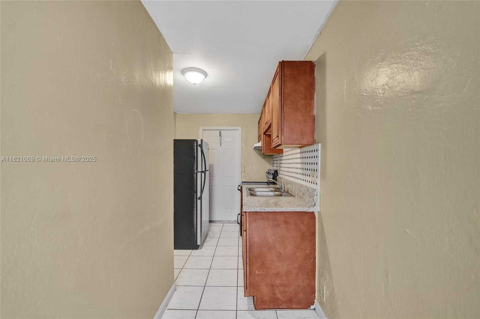 Small Image of 5797 FLAGLER ST #2, Hollywood Number 39