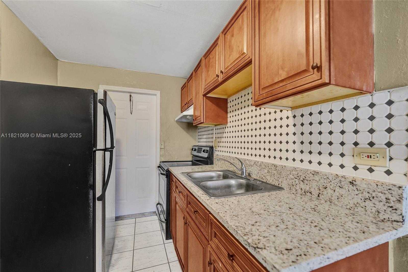 Small Image of 5797 FLAGLER ST #2, Hollywood Number 40