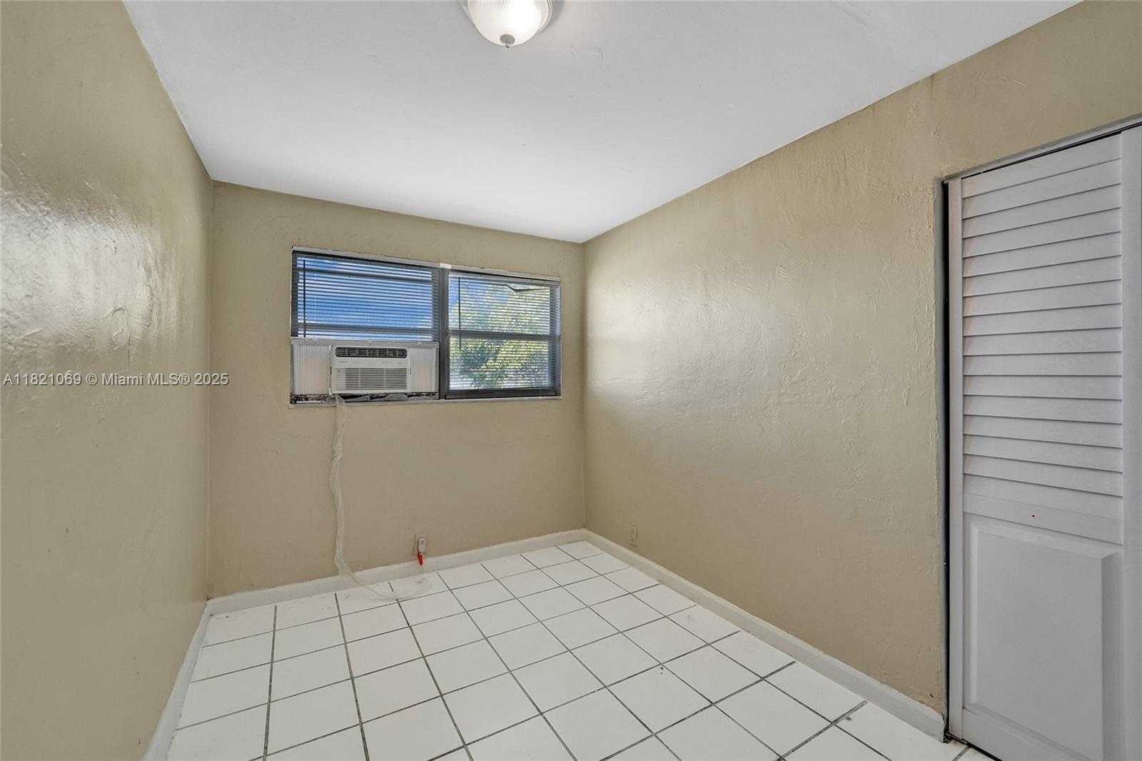 Small Image of 5797 FLAGLER ST #2, Hollywood Number 7