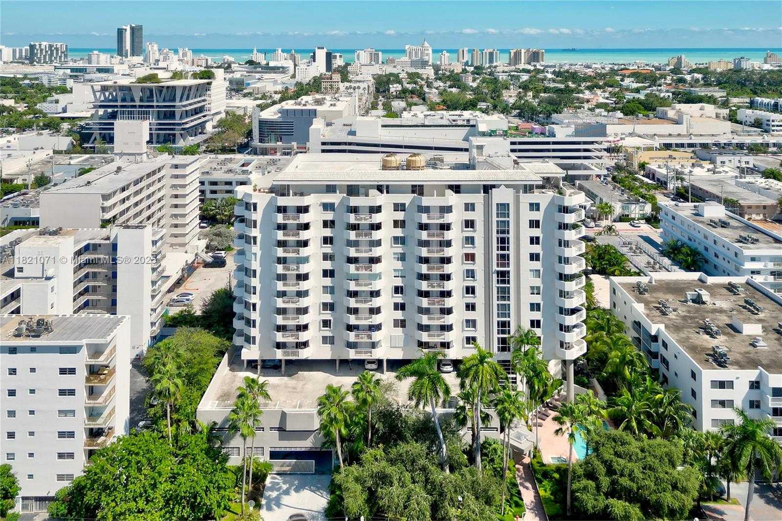 Small Image of 1621 BAY RD #1002, Miami Beach Number 19