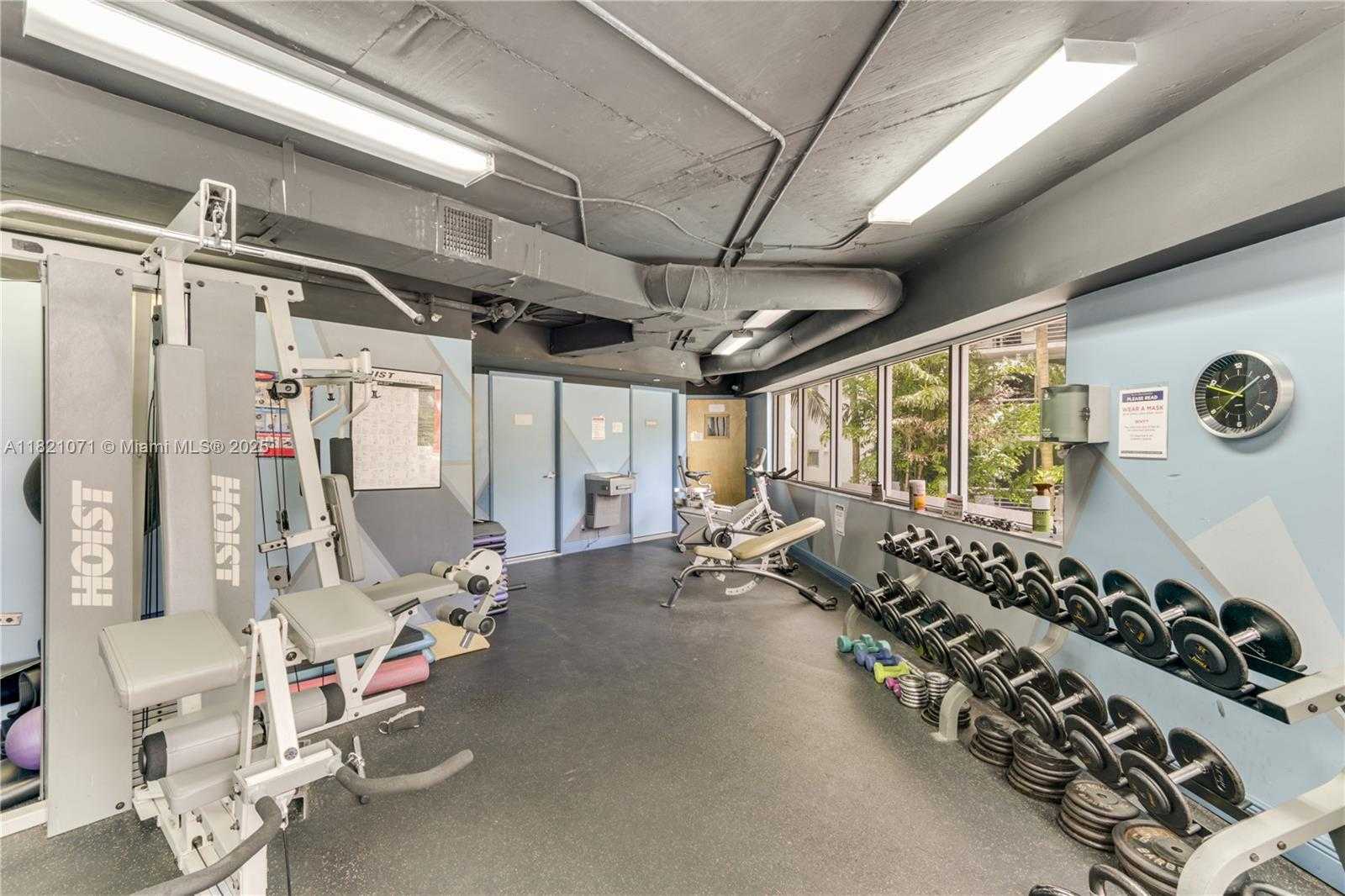 Small Image of 1621 BAY RD #1002, Miami Beach Number 34