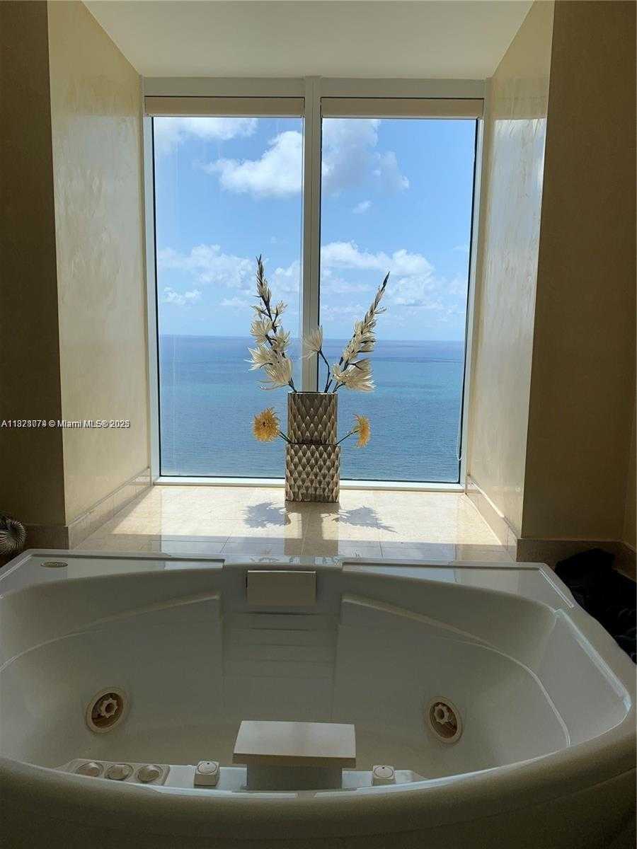 Small Image of 18911 COLLINS AVE #3105, Sunny Isles Beach Number 9