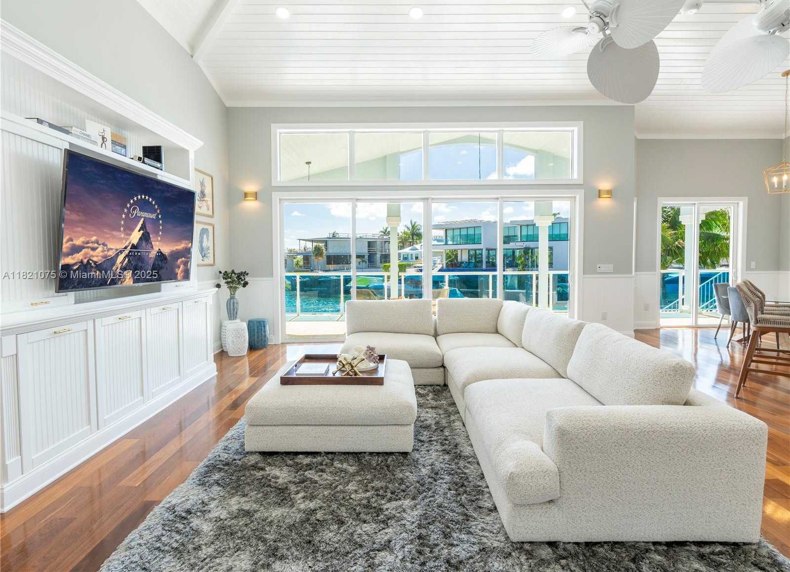 Small Image of 1080 NORTH EAST LITTLE RIVER DR, Miami Number 12