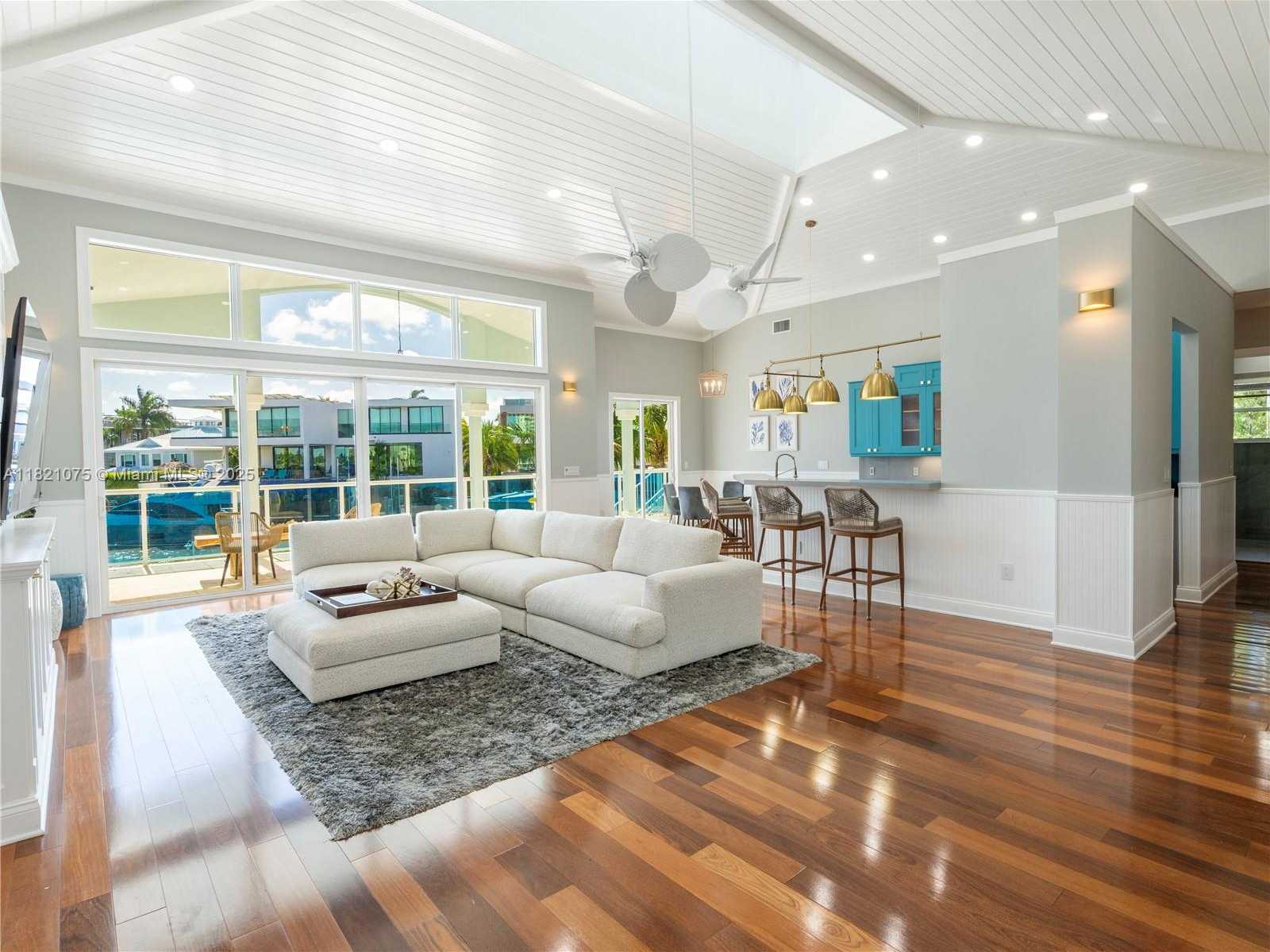 Small Image of 1080 NORTH EAST LITTLE RIVER DR, Miami Number 13