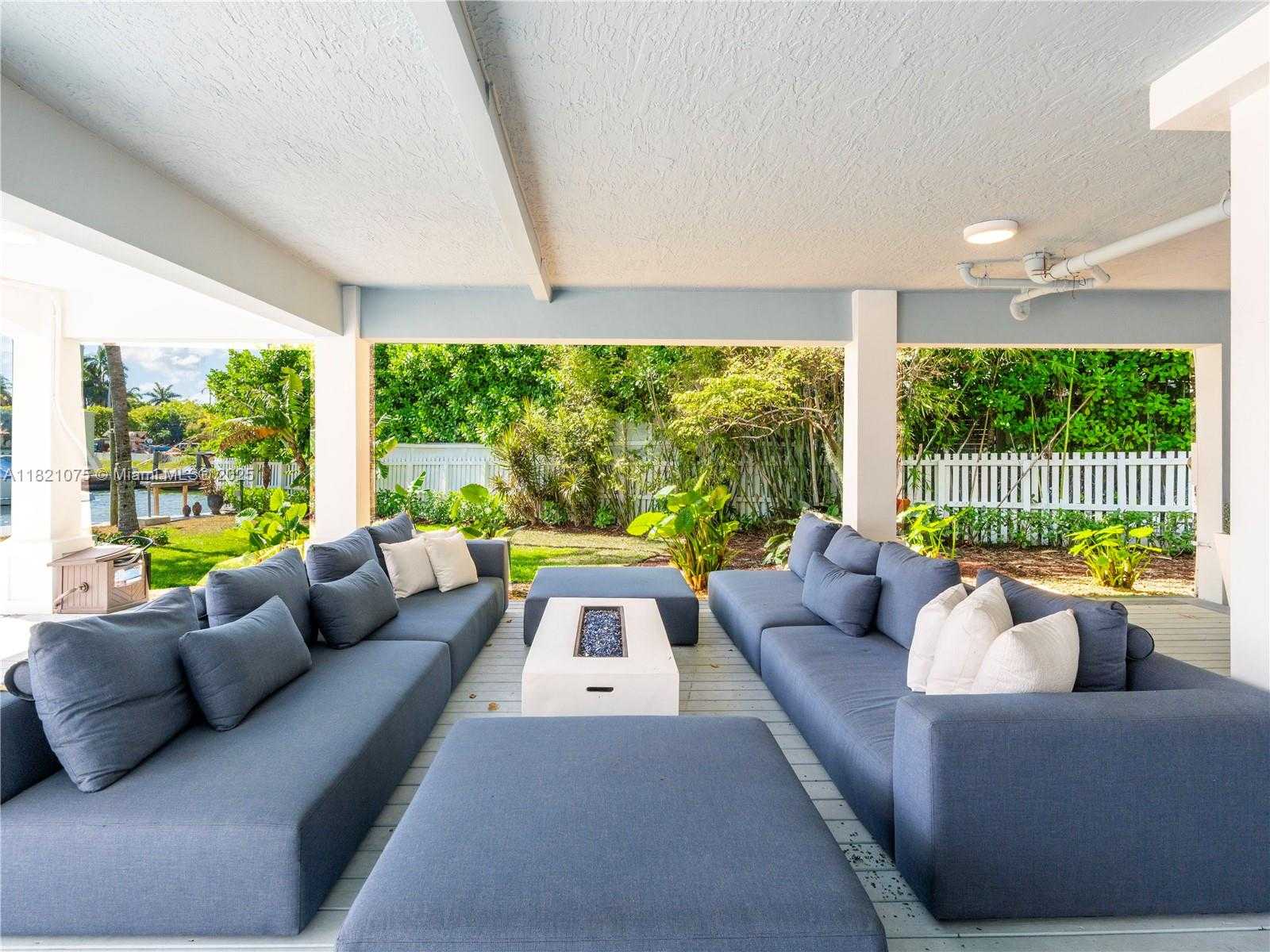 Small Image of 1080 NORTH EAST LITTLE RIVER DR, Miami Number 22