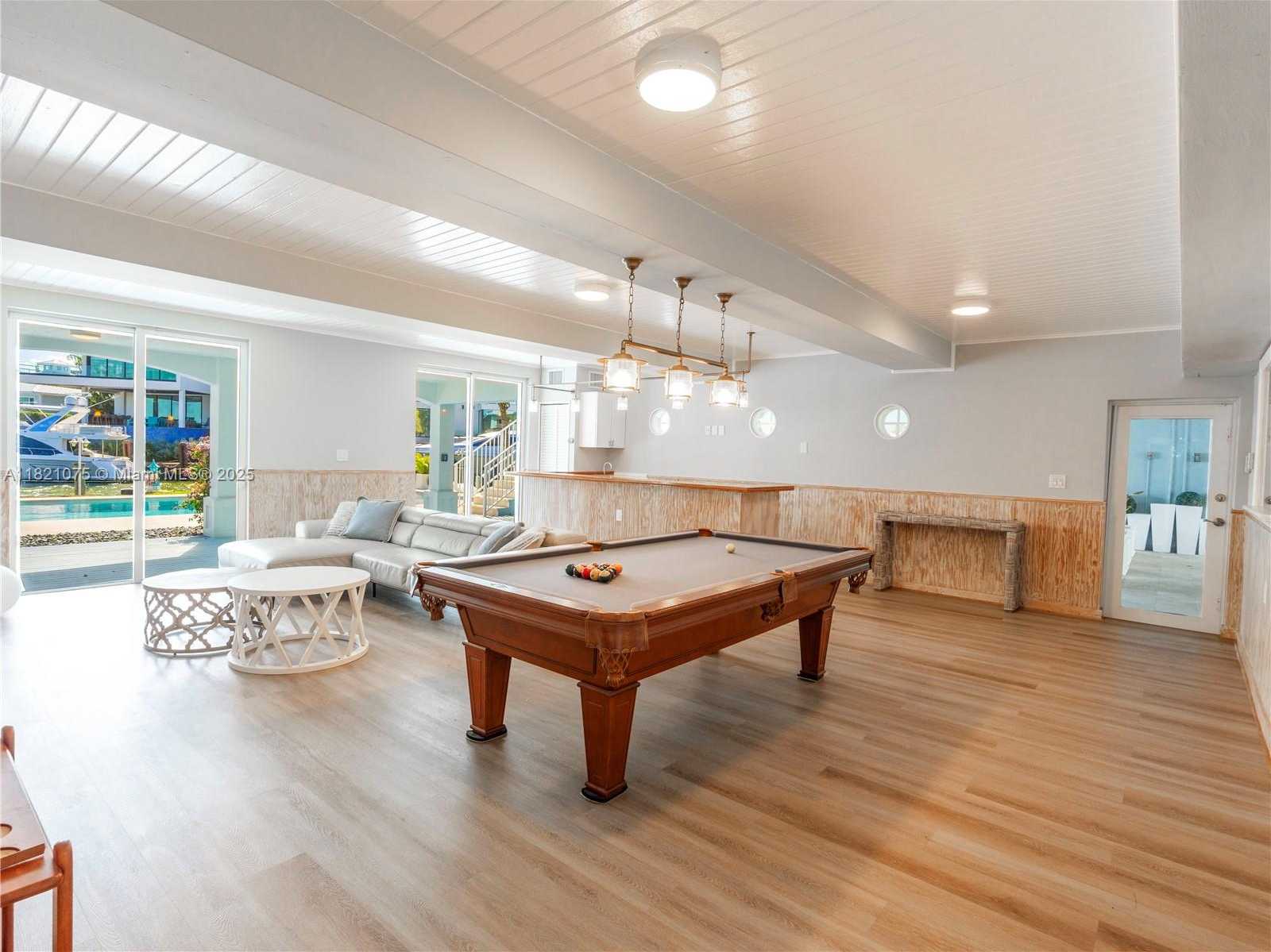 Small Image of 1080 NORTH EAST LITTLE RIVER DR, Miami Number 37