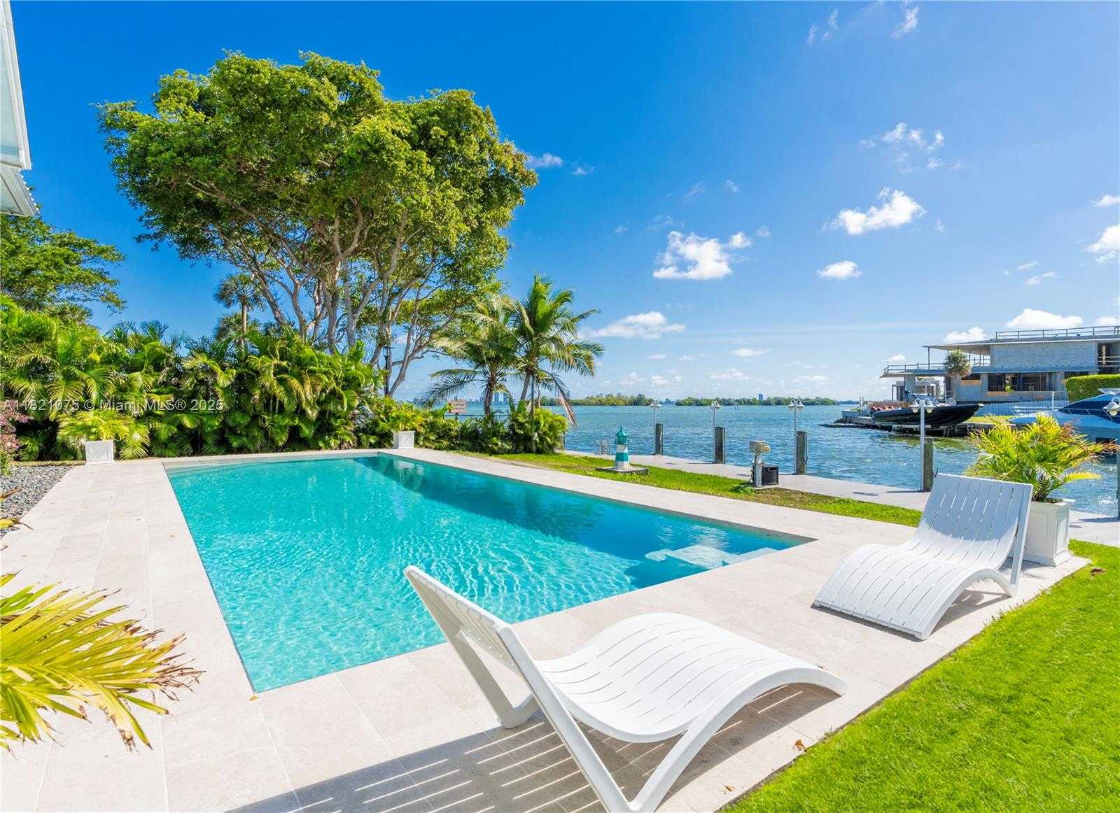 Small Image of 1080 NORTH EAST LITTLE RIVER DR, Miami Number 4