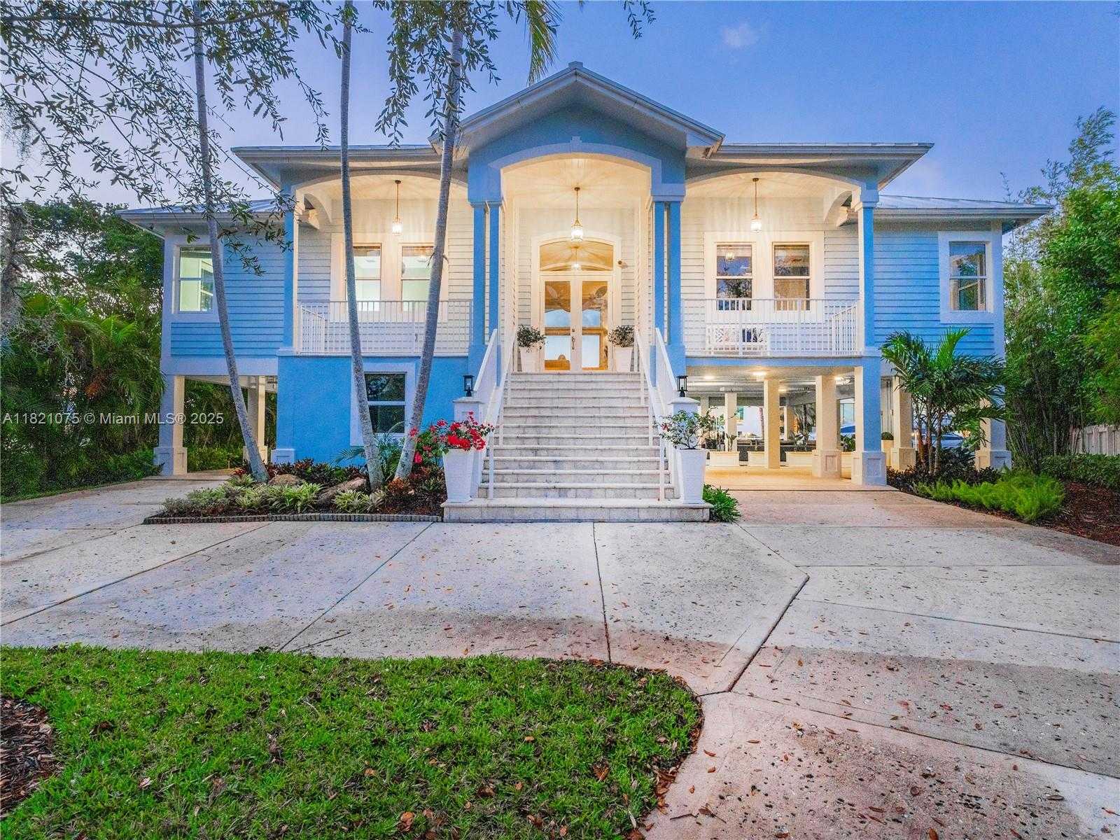 Small Image of 1080 NORTH EAST LITTLE RIVER DR, Miami Number 42