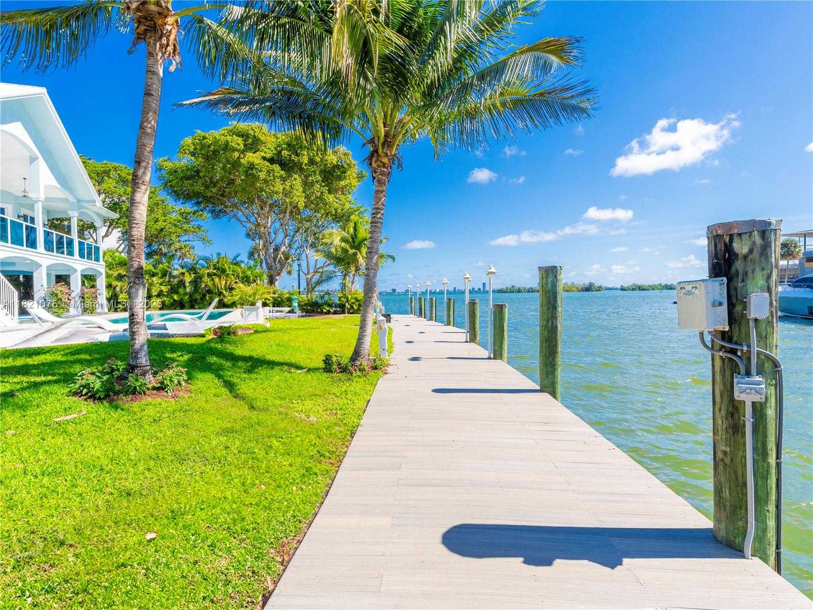 Small Image of 1080 NORTH EAST LITTLE RIVER DR, Miami Number 8