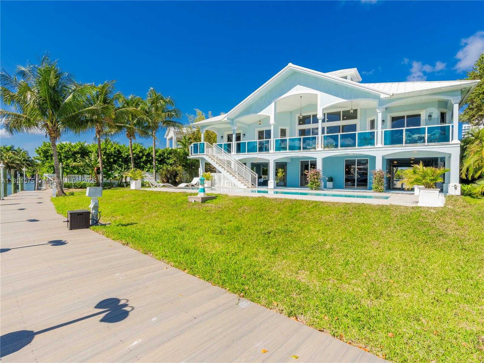 Small Image of 1080 NORTH EAST LITTLE RIVER DR, Miami Number 9