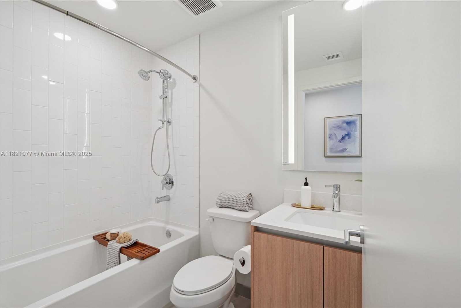 Small Image of 55 NORTH WEST 29TH STREET #SB, Miami Number 25