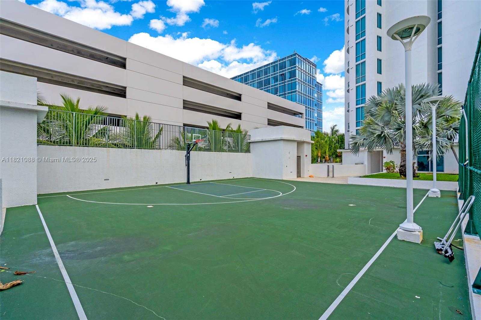 Small Image of 3029 NORTH EAST 188TH ST #302, Aventura Number 25