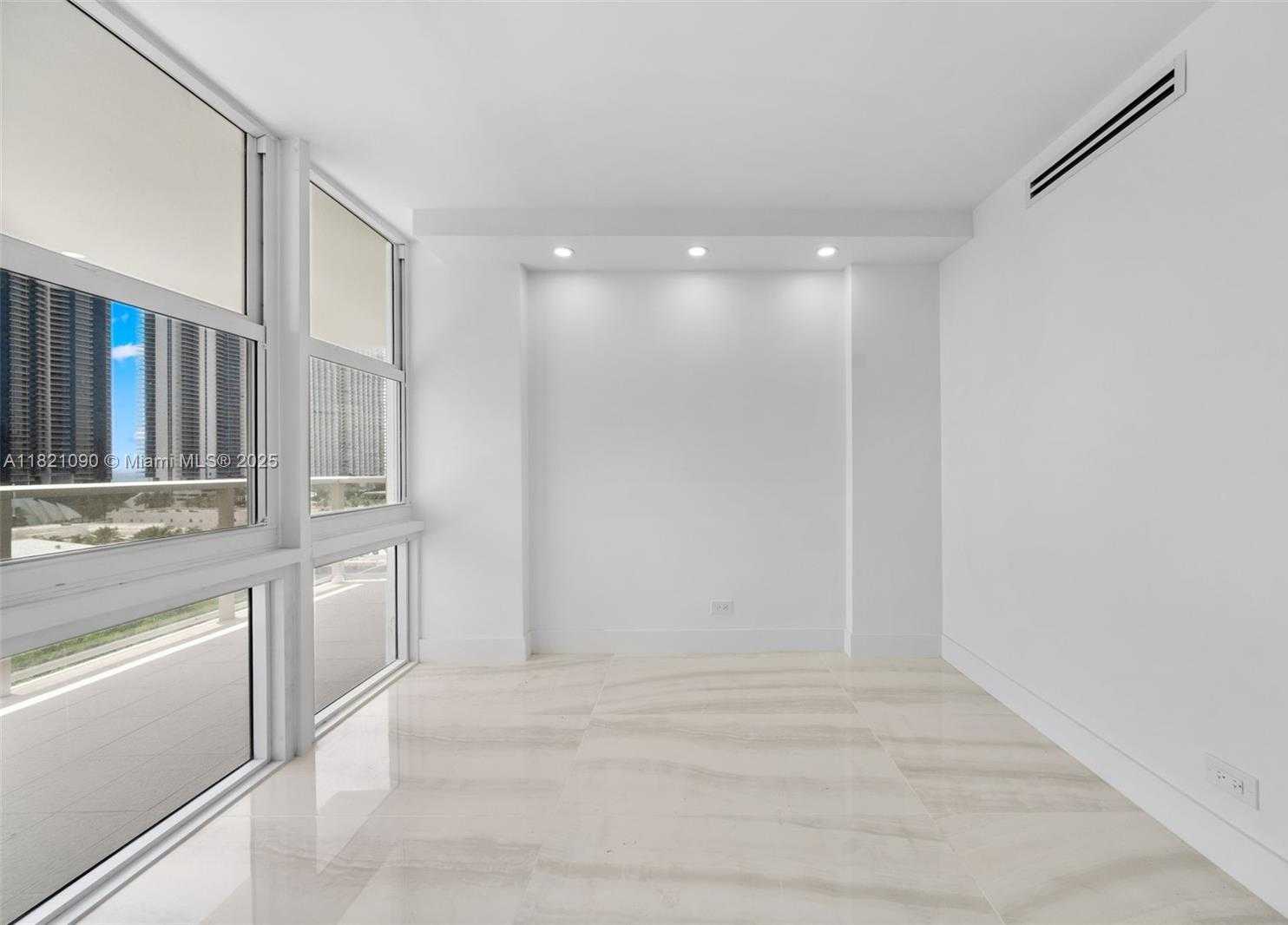 Small Image of 230 174TH ST #1119, Sunny Isles Beach Number 24