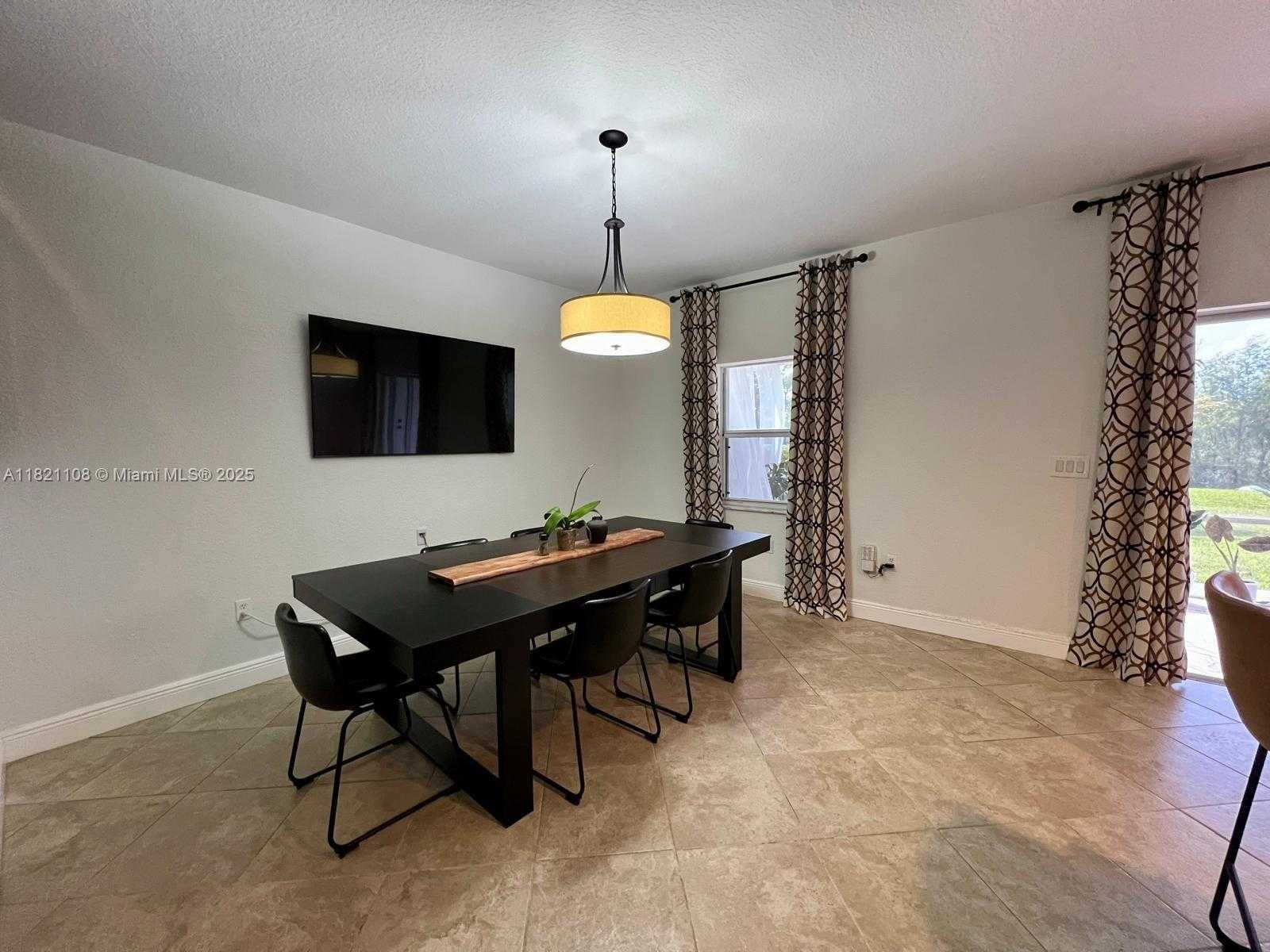 Small Image of 2214 SOUTH EAST 23RD AVE #2214, Homestead Number 10