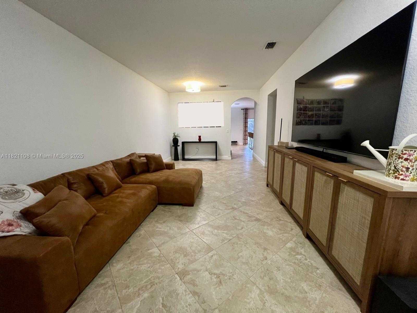 Small Image of 2214 SOUTH EAST 23RD AVE #2214, Homestead Number 12