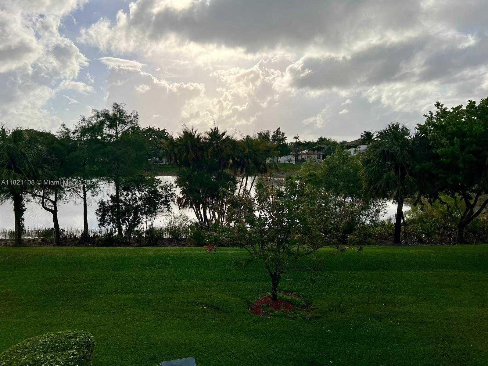 Small Image of 2214 SOUTH EAST 23RD AVE #2214, Homestead Number 19