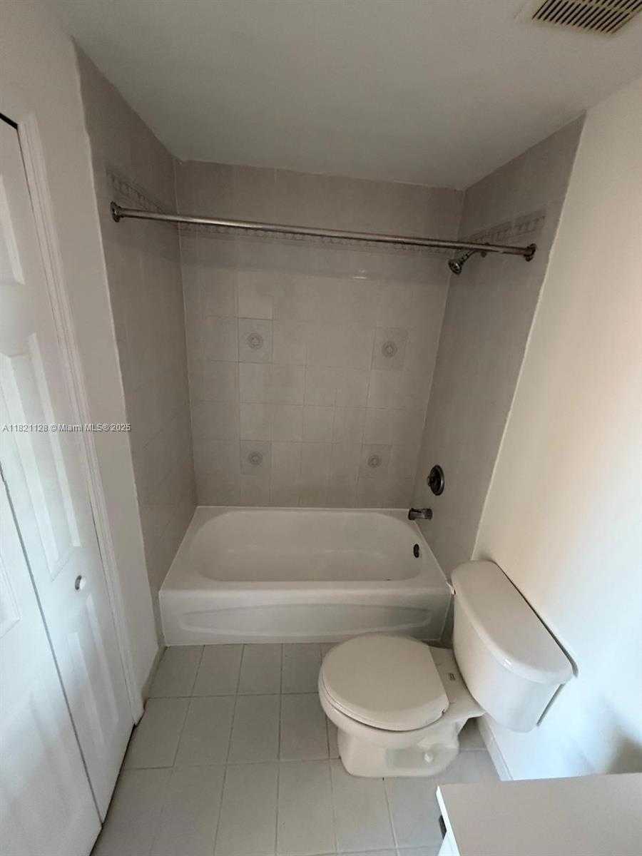 Small Image of 6520 NORTH WEST 114TH AVE #1636, Doral Number 18