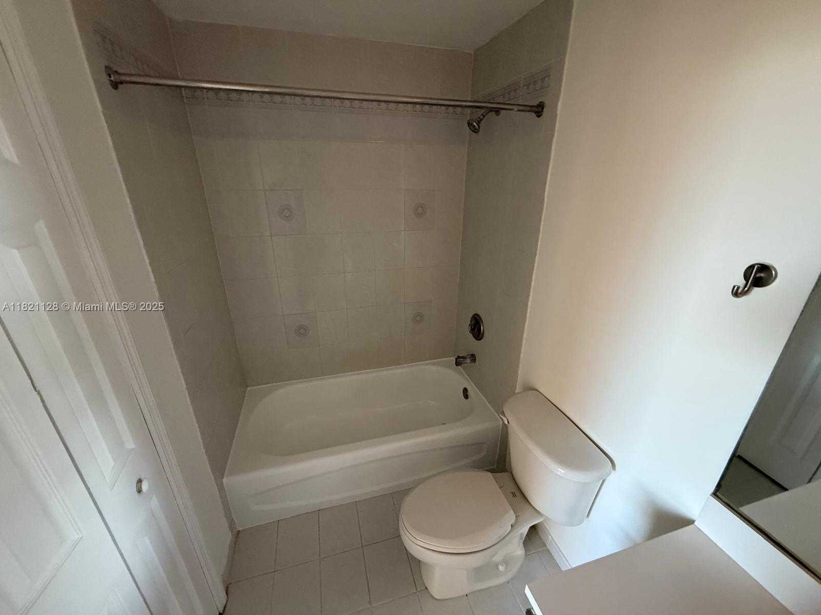Small Image of 6520 NORTH WEST 114TH AVE #1636, Doral Number 19