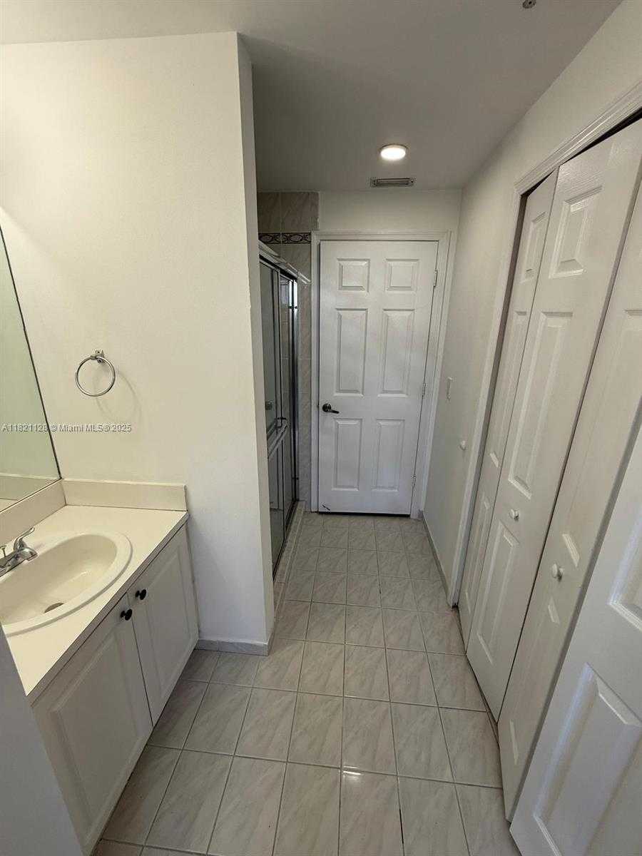 Small Image of 6520 NORTH WEST 114TH AVE #1636, Doral Number 23