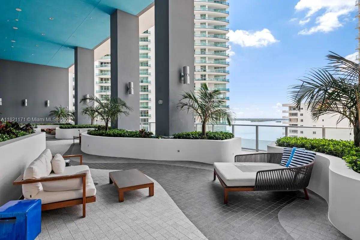 Small Image of 1300 BRICKELL BAY DR #2310, Miami Number 17