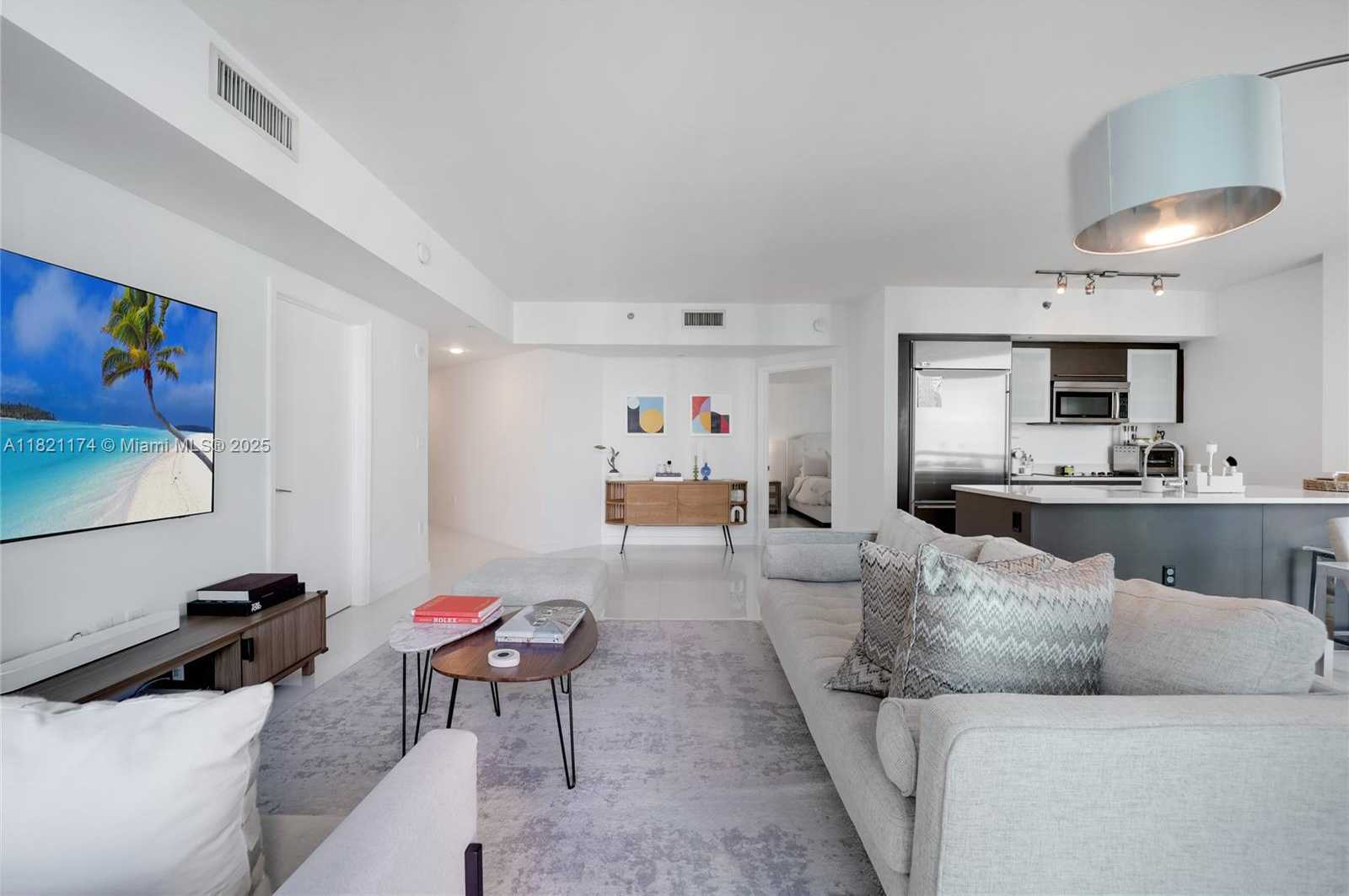 Small Image of 55 SOUTH EAST 6TH ST #1901, Miami Number 5