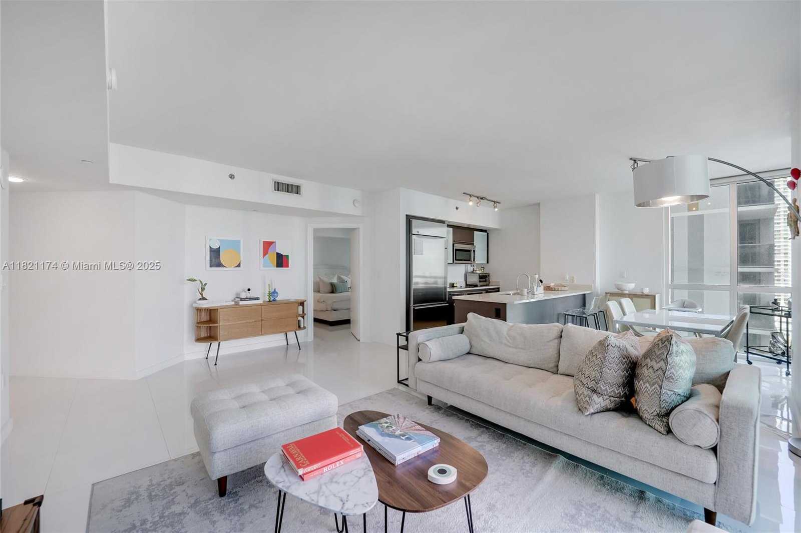 Small Image of 55 SOUTH EAST 6TH ST #1901, Miami Number 9