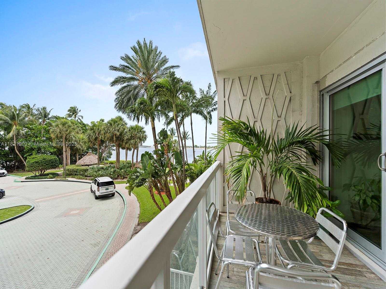 Small Image of 2451 BRICKELL AVE #2F, Miami Number 20