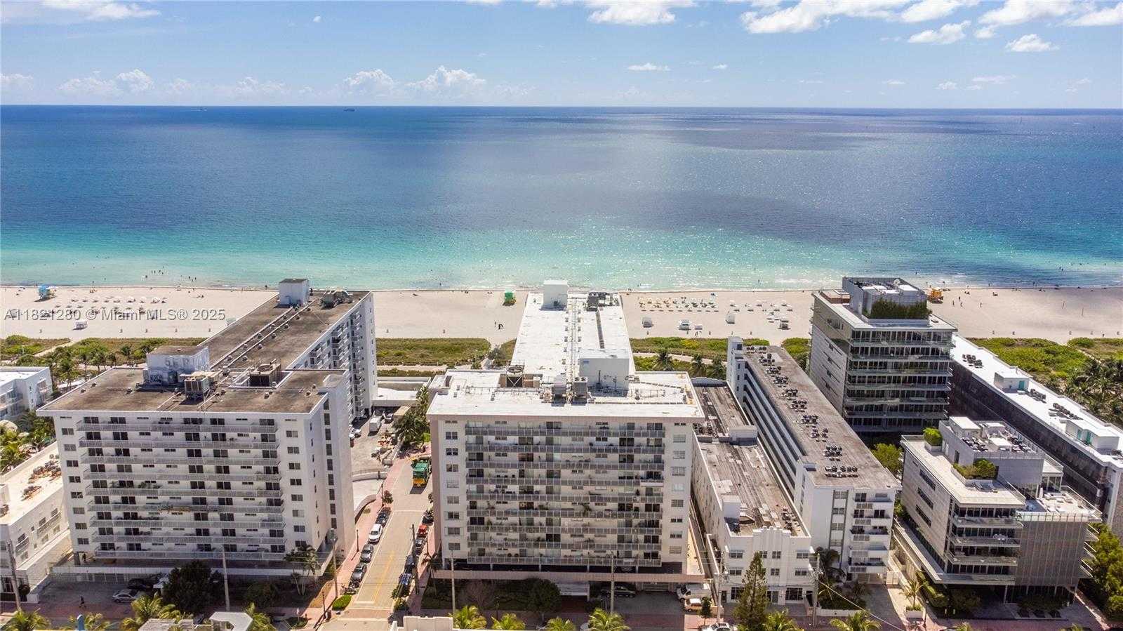 Small Image of 345 OCEAN DR #317, Miami Beach Number 20