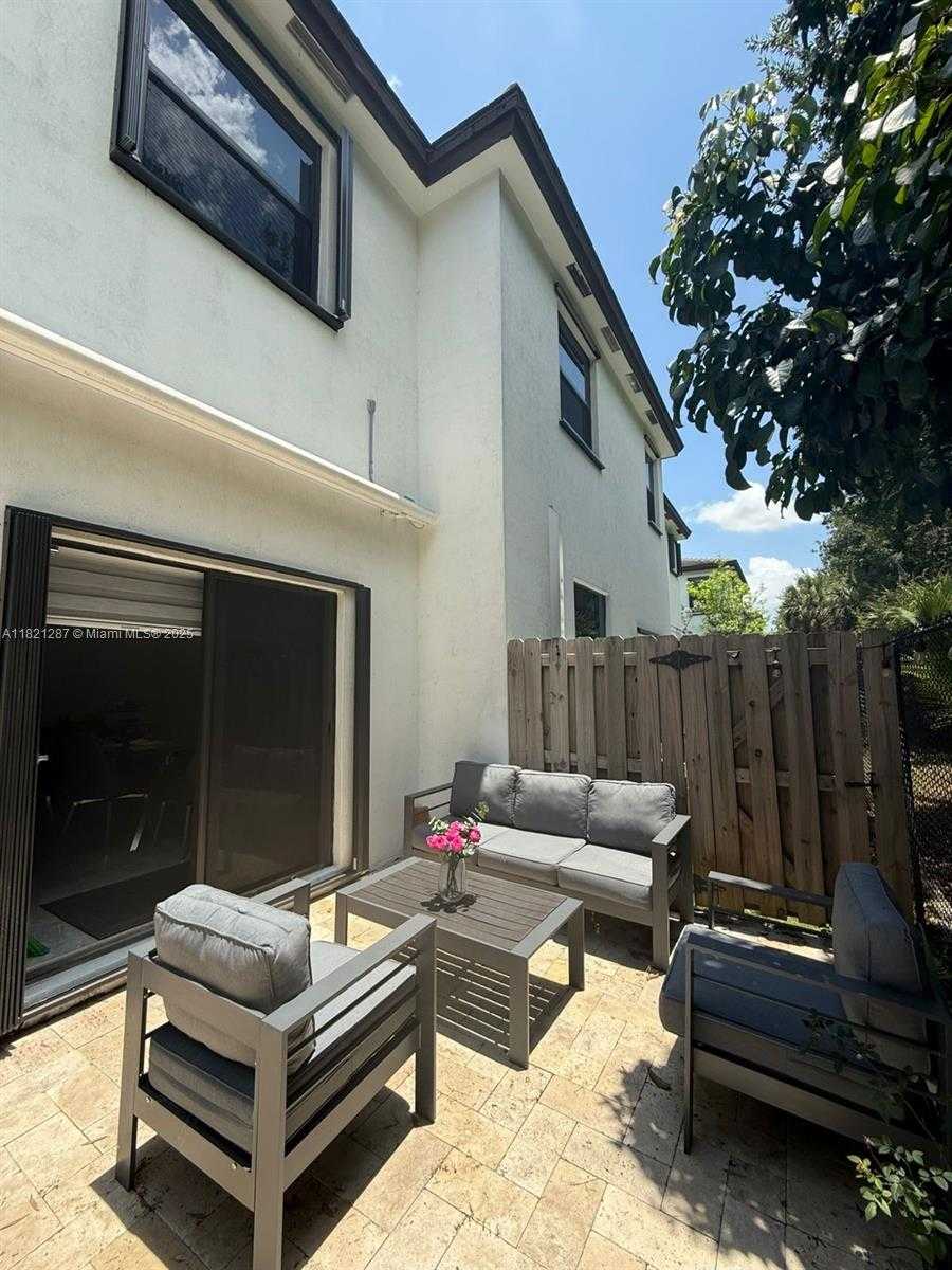 Small Image of 152 SOUTH WEST 185TH WAY, Pembroke Pines Number 13
