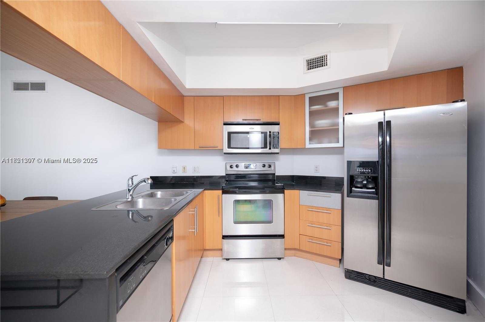 Small Image of 1750 NORTH BAYSHORE DR #2615, Miami Number 11