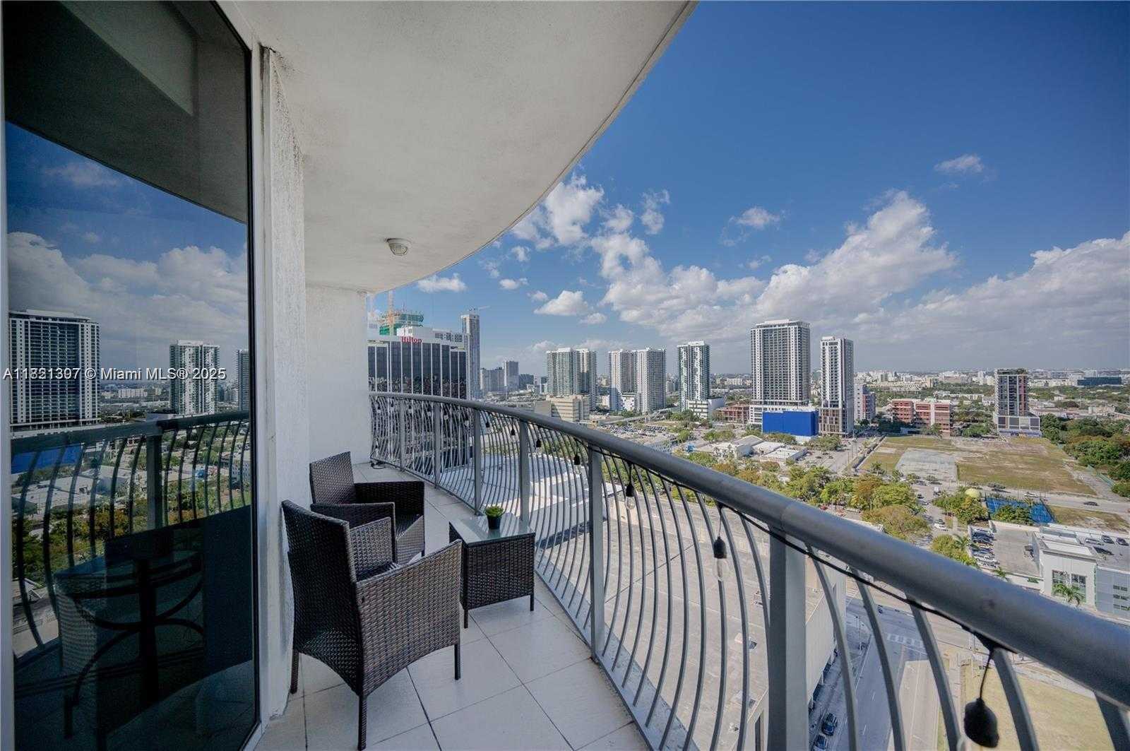 Small Image of 1750 NORTH BAYSHORE DR #2615, Miami Number 22