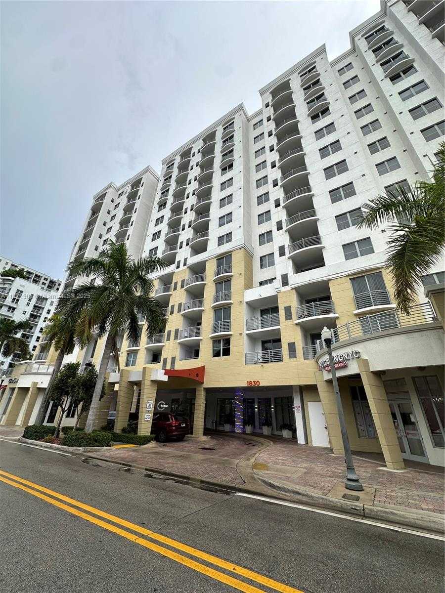 Small Image of 1830 RADIUS DR #215, Hollywood Number 32