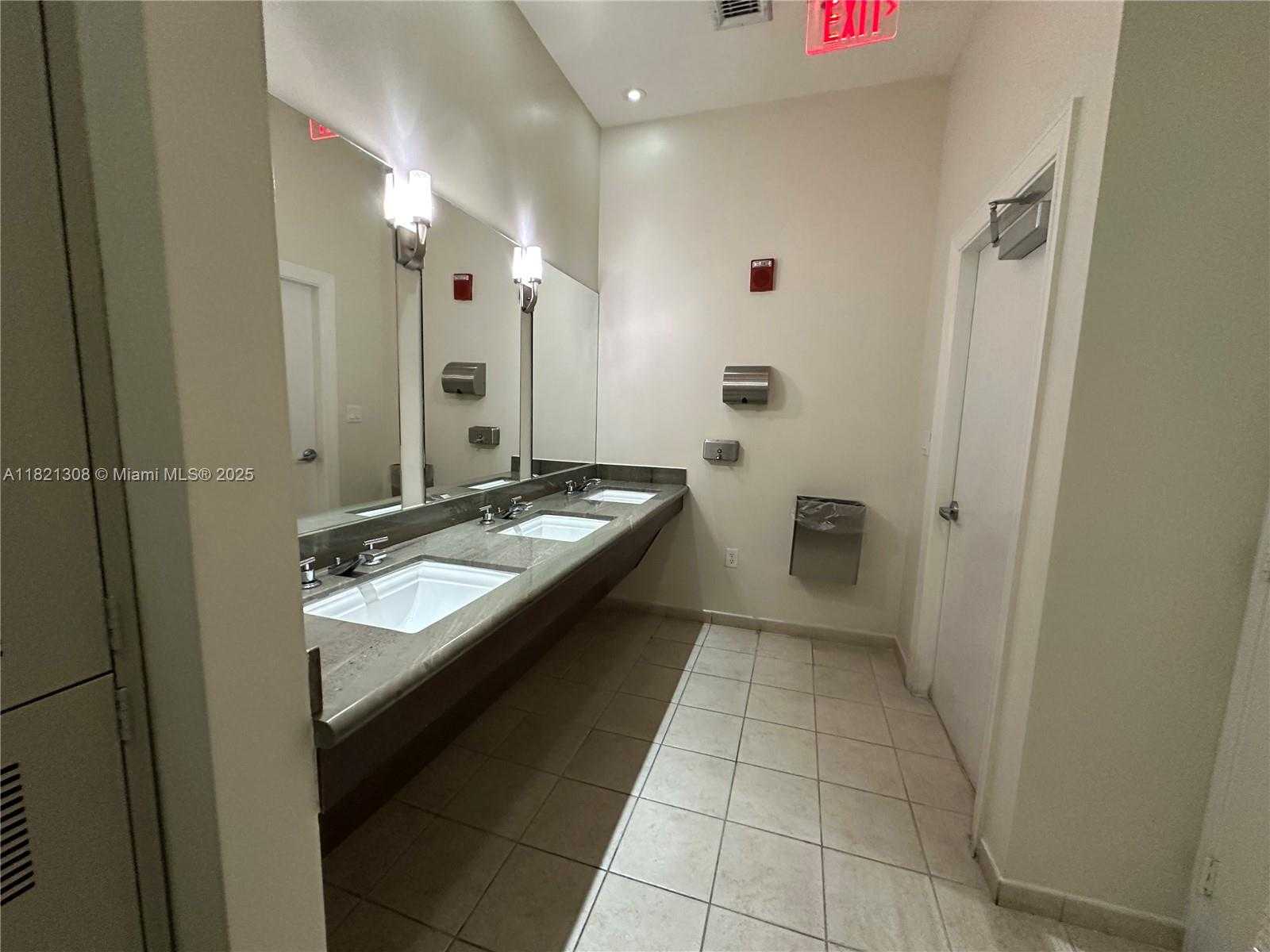 Small Image of 1830 RADIUS DR #215, Hollywood Number 35