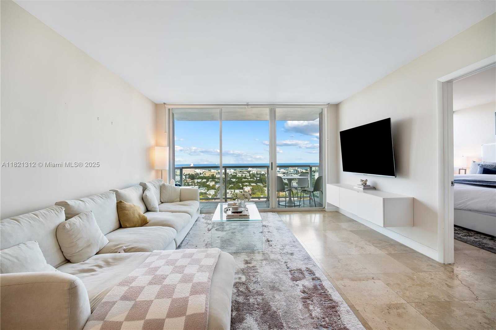 Small Image of 650 WEST AVE #2104, Miami Beach Number 7