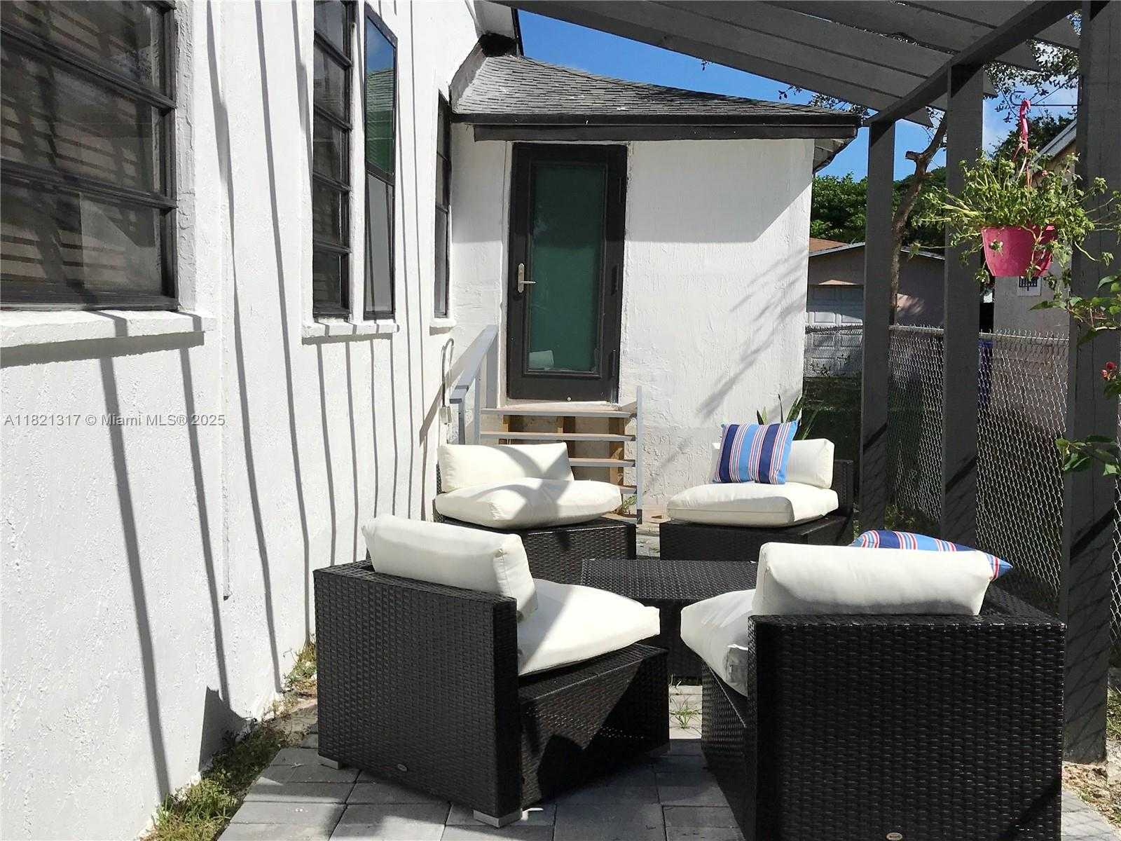 Small Image of 5145 NORTH WEST 5TH AVE #F, Miami Number 10