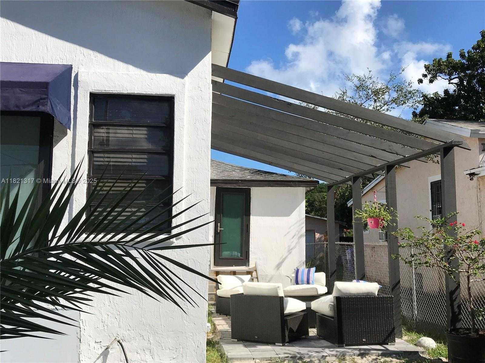 Small Image of 5145 NORTH WEST 5TH AVE #F, Miami Number 12