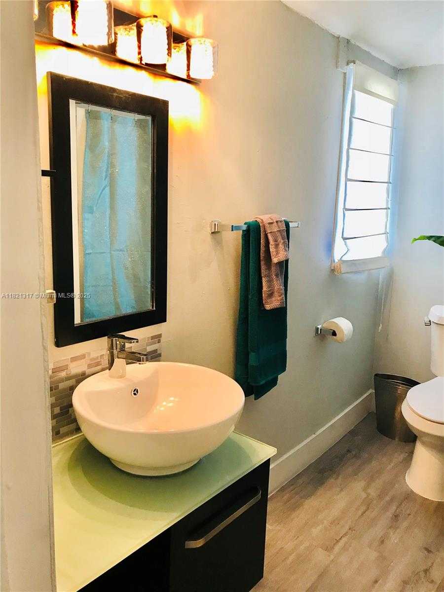 Small Image of 5145 NORTH WEST 5TH AVE #F, Miami Number 15