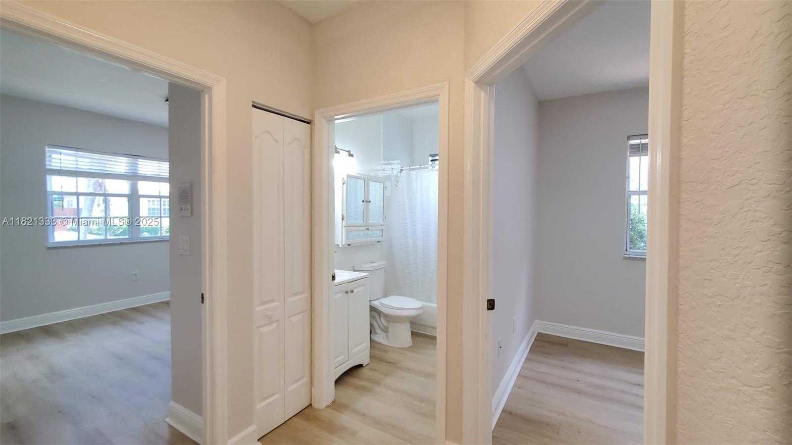 Small Image of 9794 NORTH WEST 29TH TER, Doral Number 34