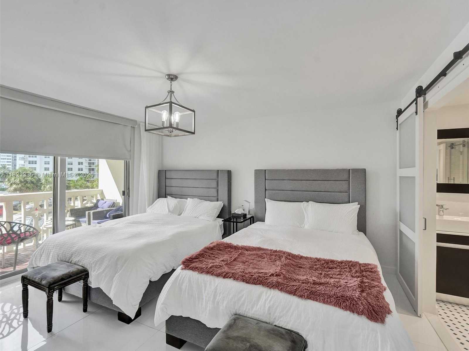 Small Image of 1825 SOUTH OCEAN DR #210, Hallandale Beach Number 14
