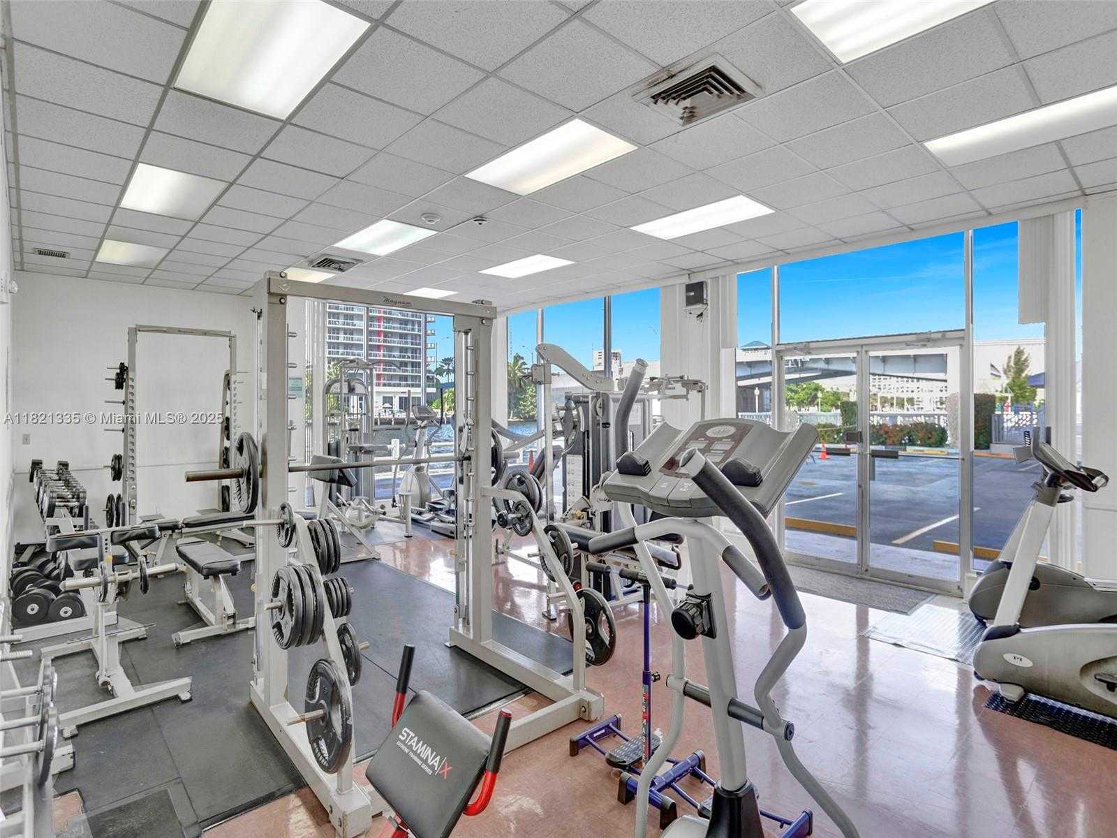 Small Image of 1825 SOUTH OCEAN DR #210, Hallandale Beach Number 25