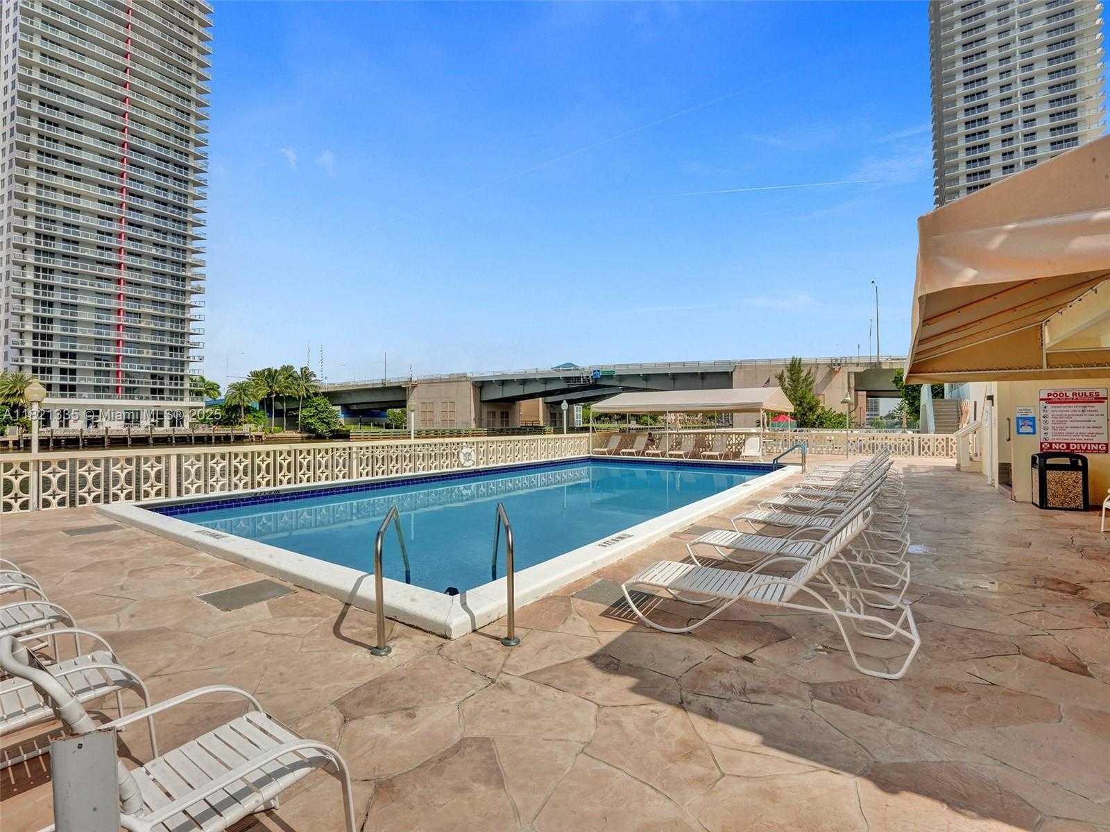 Small Image of 1825 SOUTH OCEAN DR #210, Hallandale Beach Number 27