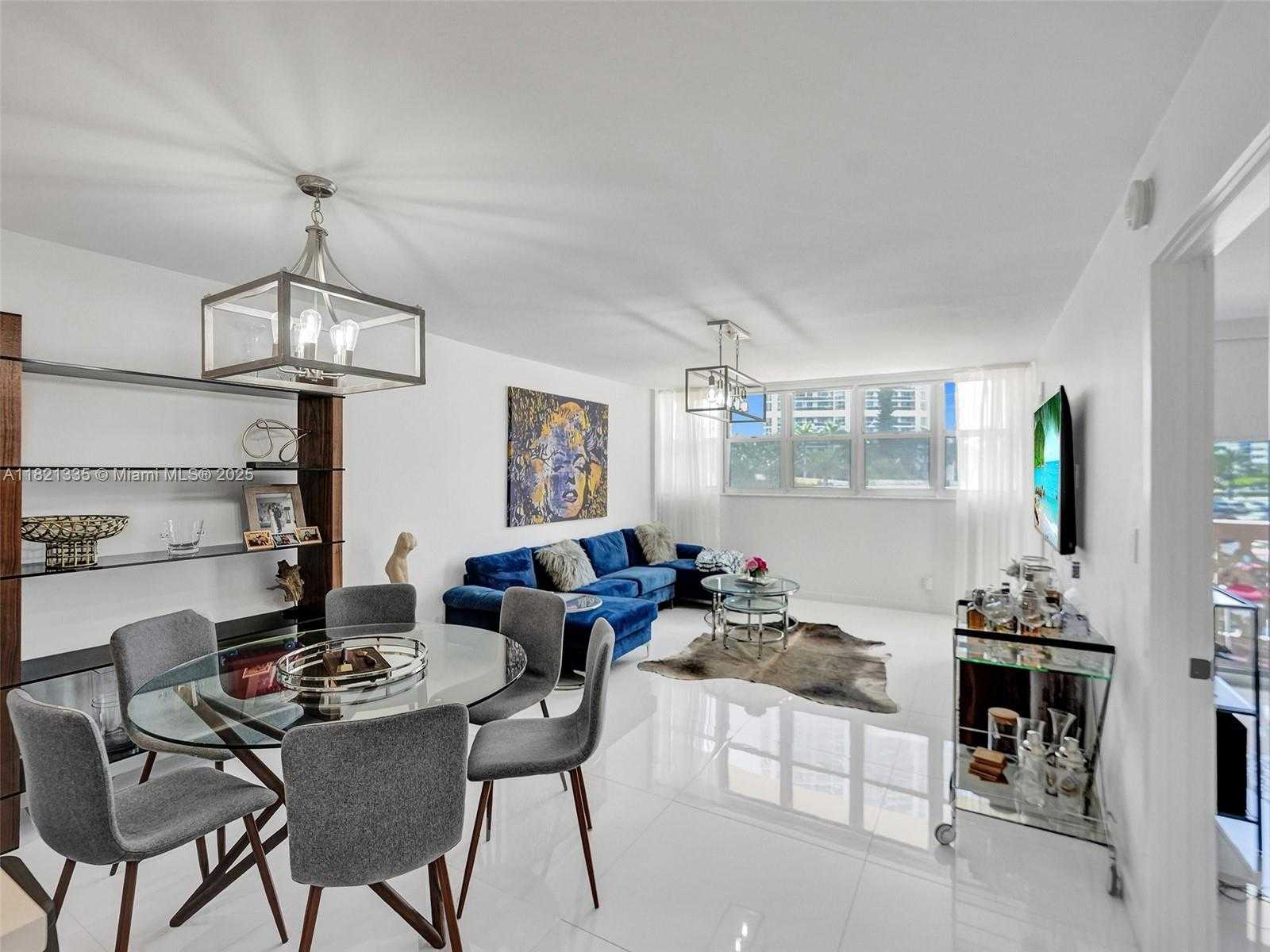 Small Image of 1825 SOUTH OCEAN DR #210, Hallandale Beach Number 3