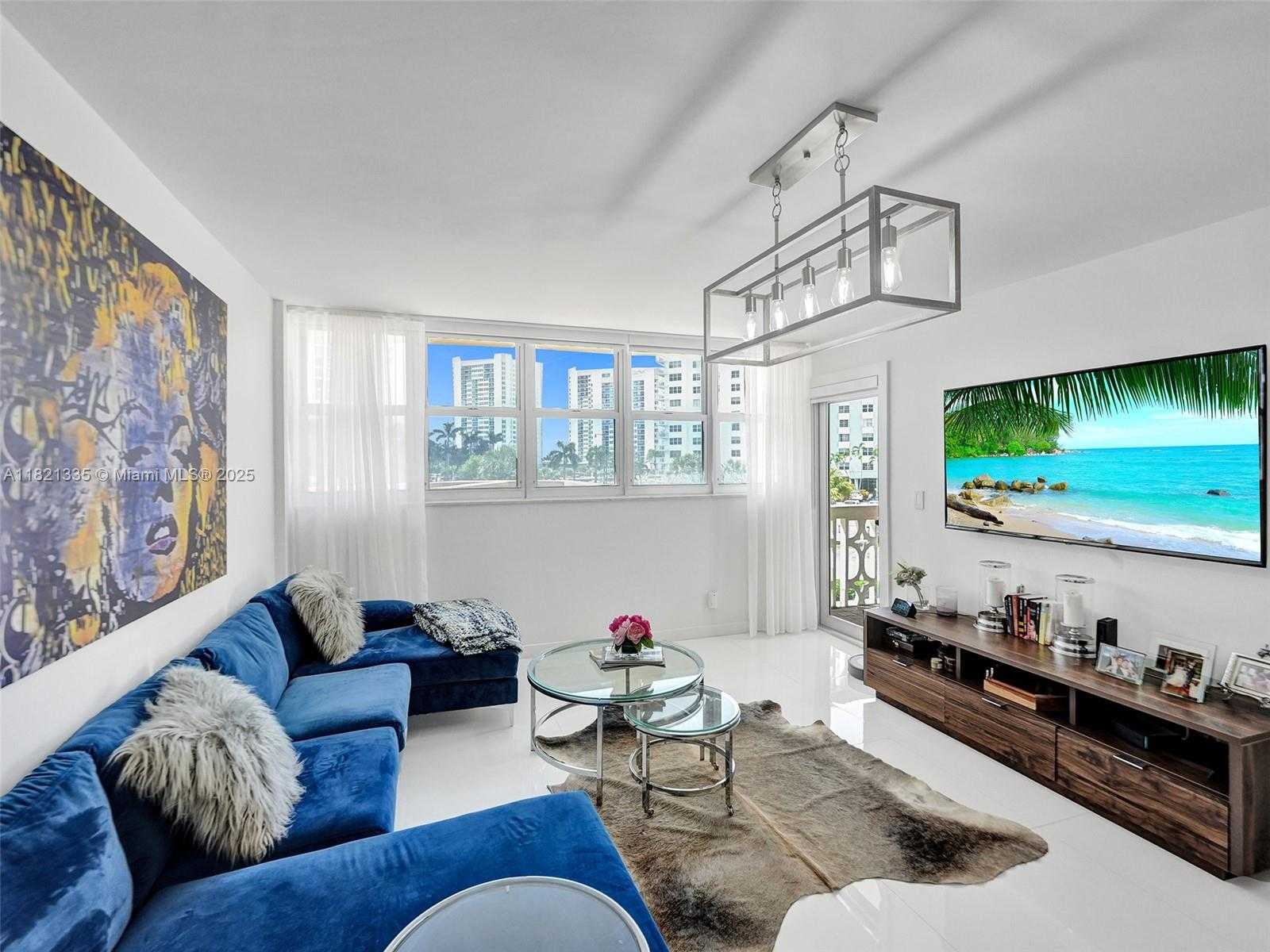 Small Image of 1825 SOUTH OCEAN DR #210, Hallandale Beach Number 4