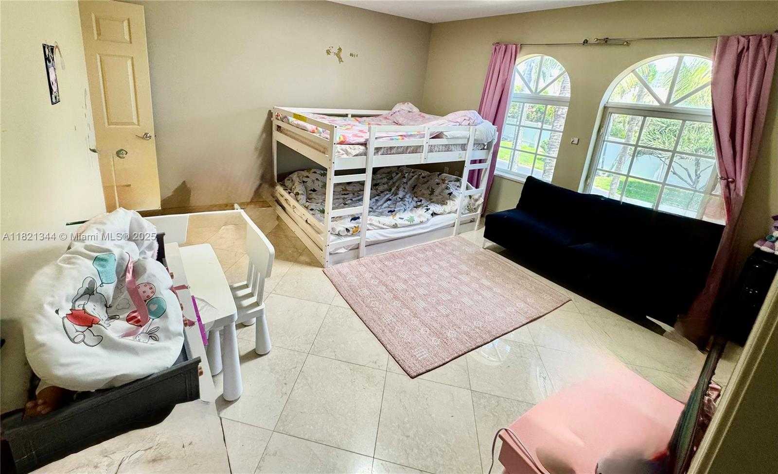 Small Image of 3016 NORTH EAST 210TH ST, Aventura Number 11