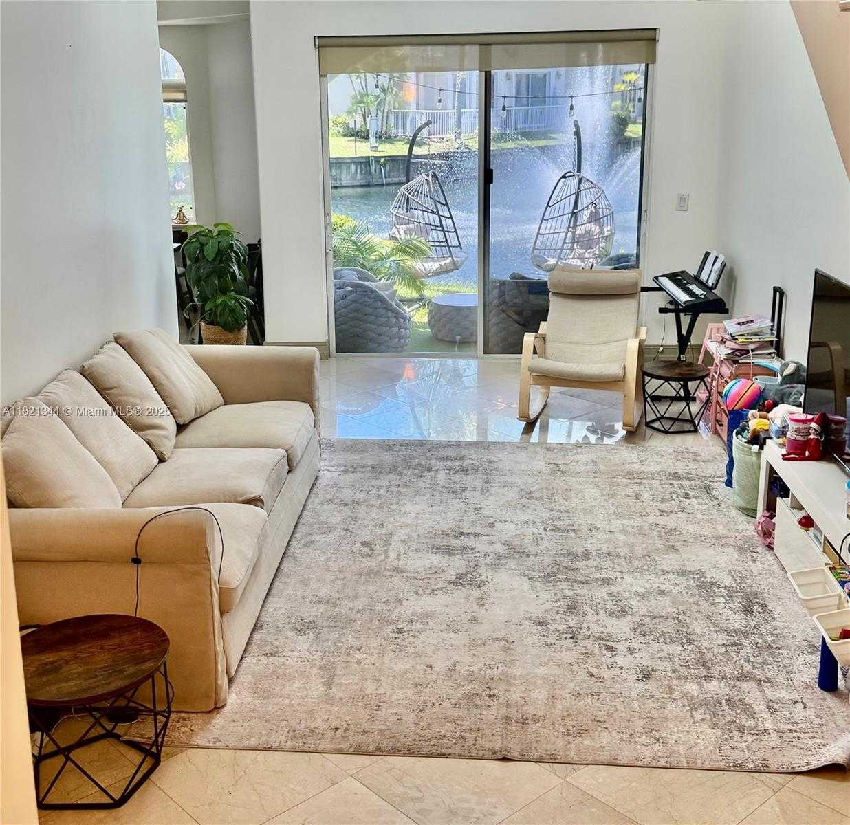 Small Image of 3016 NORTH EAST 210TH ST, Aventura Number 3