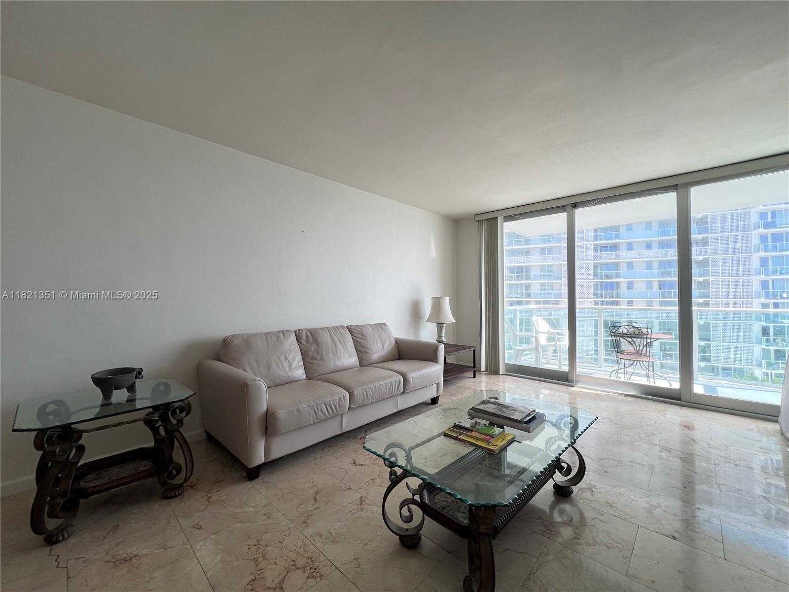 Small Image of 1000 WEST AVE #526, Miami Beach Number 4