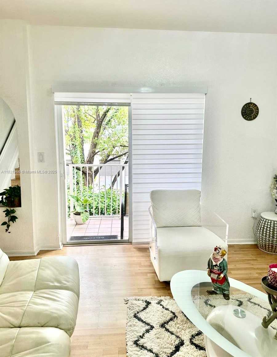Small Image of 5610 NORTH WEST 114TH PL #202, Doral Number 5