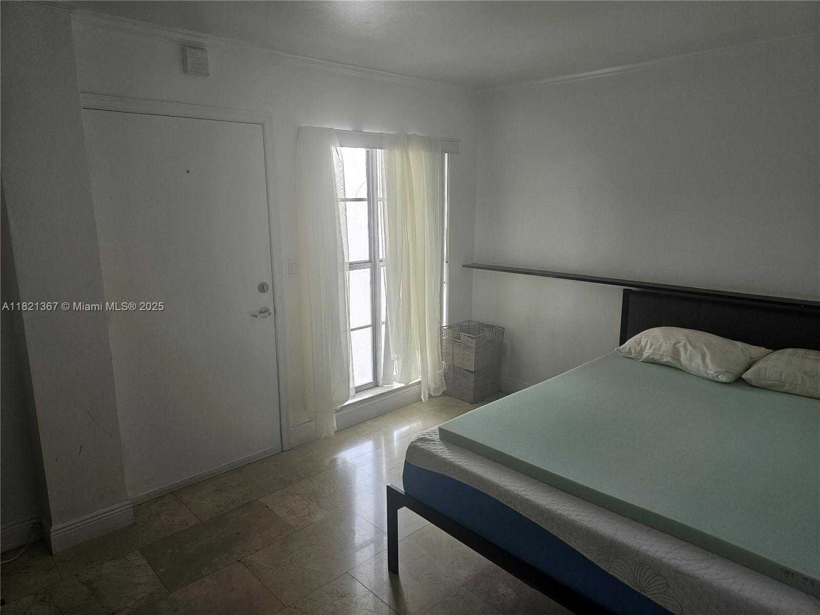 Small Image of 1340 LINCOLN RD #803, Miami Beach Number 7